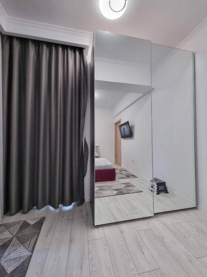 Faleza Nord Apartament De Lux Nou Pe Malul Marii Констанца Екстер'єр фото
