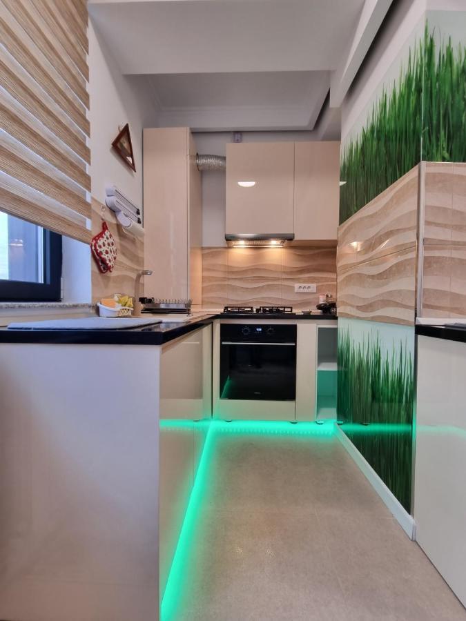 Faleza Nord Apartament De Lux Nou Pe Malul Marii Констанца Екстер'єр фото