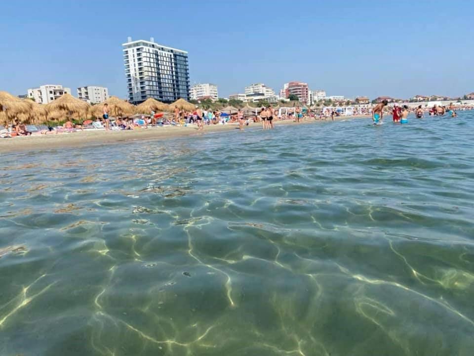 Faleza Nord Apartament De Lux Nou Pe Malul Marii Констанца Екстер'єр фото